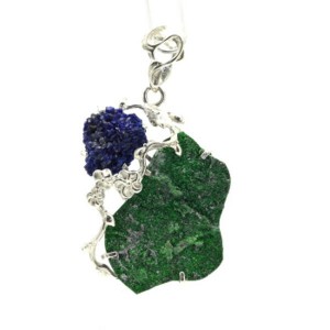 Кулон уваровит с азуритом 33*44мм.