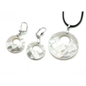 Набор из перламутра Кулон и серьги круг 25мм цвет белый, 44см