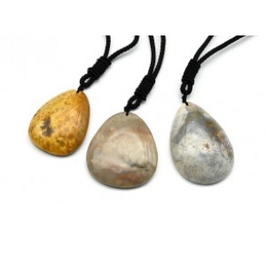 Кулон из коралла капля 40*55мм