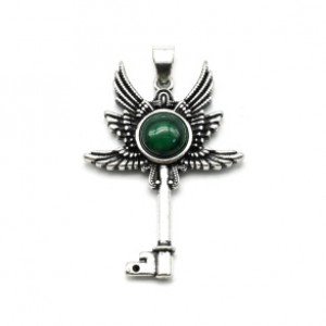 Кулон с малахитом Ключ 26*40мм.