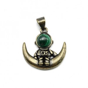 Кулон с малахитом Космонавт 19мм