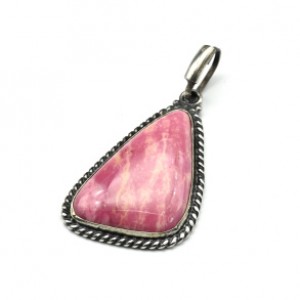 Кулон родонит 22*36мм