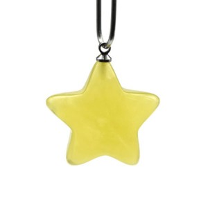 Кулон Звезда из янтаря 20*20мм цвет лимонно-молочный (иск.)