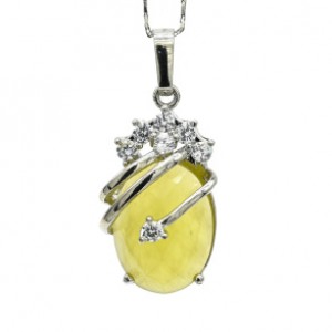 Кулон "Кружевная" трапеция 19*33мм цвет персиковый (иск.)