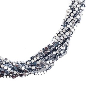 Натуральный камень ГЕМАТИТ кубик со срезанными гранями 1,5*1,5 мм, цвет серебро, 40 см/нить