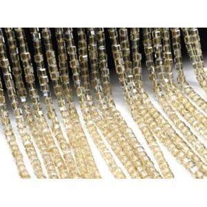 Бусины из циркона кубик гр.4*4мм цвет шампань, 40см, 100 бусин