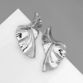 Серьги металл «Модерн» лист, искажение, цвет серебро