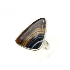 Кольцо с агатом "Грация" 19*26мм.