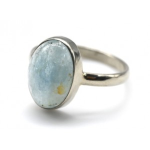 Кольцо с аквамарином " Овал " 10*14мм