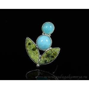 Кольцо змеевик с аквамарином "Смородина" 25*32мм. Кольцо змеевик с аквамарином "Смородина" 25*32мм.