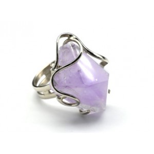 Кольцо из аметиста 22*32мм