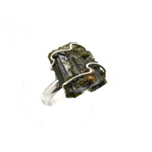 Кольцо эпидот 15*17мм