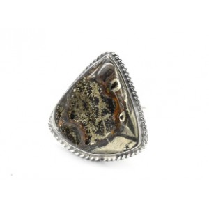 Кольцо с аммонитом 34*34мм