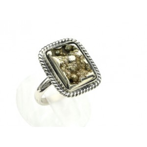 Кольцо с аммонитом "Прямоугольник" 16*19мм