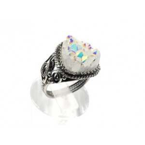 Кольцо горный хрусталь с титановым напылением 18*19мм, .