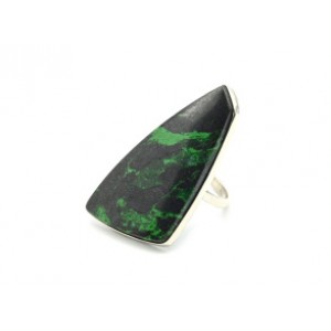 Кольцо уваровит 22*42мм.