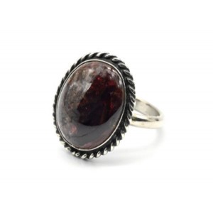 Кольцо гранат 18*22мм