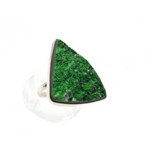 Кольцо уваровит 22*29мм.