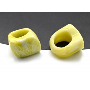 Большой перстень из жадеита Русалка 23*30мм Большой перстень из жадеита Русалка 23*30мм