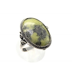 Кольцо змеевик "Овал" 22*32мм