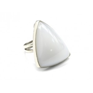 Кольцо с кахолонгом "Грация" 28*32мм