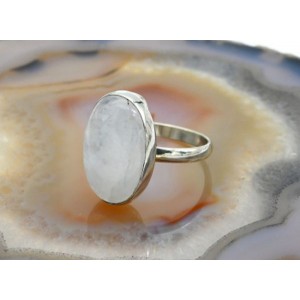 Кольцо беломорит "Овал" 12*18мм