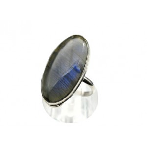 Кольцо с лабрадором "Овал" 18*33мм