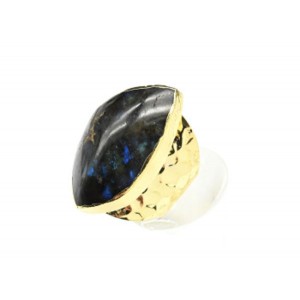 Кольцо с лабрадором из ювелирного сплава 19*34мм