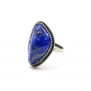 Кольцо лазурит "Грация" 15*25мм Кольцо лазурит "Грация" 15*25мм