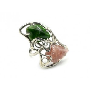 Кольцо с турмалином и хромдиопсидом 25*38мм