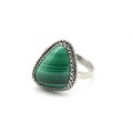 Кольцо малахит "Грация" 15*19мм, .