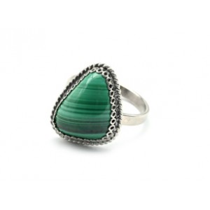 Кольцо малахит "Грация" 15*19мм, . Кольцо малахит "Грация" 15*19мм, .