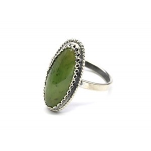 Кольцо нефрит "Овал" 10*21мм