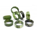 Кольцо из нефрита, ширина 7мм