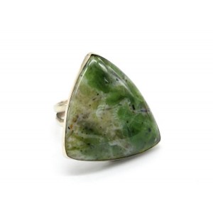 Кольцо опал зеленый "Грация" 30*32мм Кольцо опал зеленый "Грация" 30*32мм