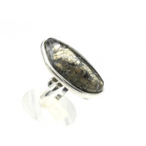 Кольцо с пиритом в посеребрении 19*36мм