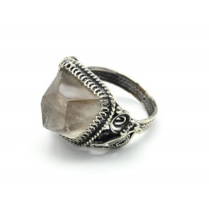 Кольцо раухтопаз 20*18мм.