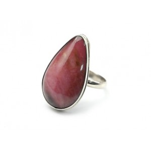 Кольцо из родонита "Капля" 15*26мм.