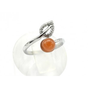 Кольцо "Лист" с сердоликом 5мм Кольцо "Лист" с сердоликом 5мм