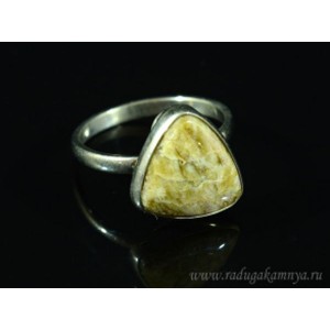 Кольцо с турмалином " Грация " 14*16мм. Кольцо с турмалином " Грация " 14*16мм.