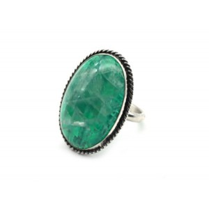 Кольцо из флюорита "Овал" 23*32мм