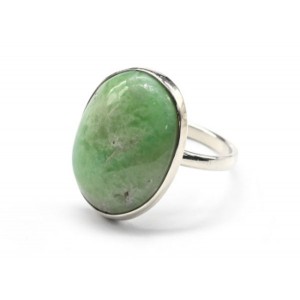 Кольцо хризопраз 17*23мм.