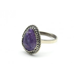 Кольцо с чароитом "Капля" 11*16мм Кольцо с чароитом "Капля" 11*16мм