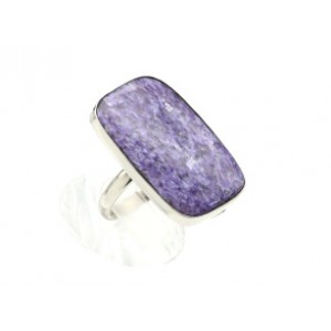 Кольцо из чароита "Прямоугольник" 19*31мм Кольцо из чароита "Прямоугольник" 19*31мм