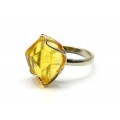 Кольцо янтарь лимонный 14*17мм Кольцо янтарь лимонный 14*17мм