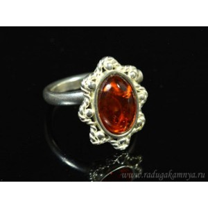 Кольцо с янтарём в посеребрении "очарование" 15*19мм коньячный (иск.)