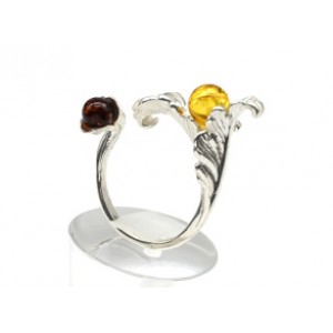 Кольцо с янтарём в посеребрении "весна" медовый, коньячный (иск.)