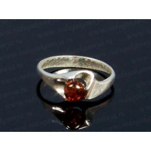 Кольцо с янтарём в посеребрении "мечта" коньячный (иск.)