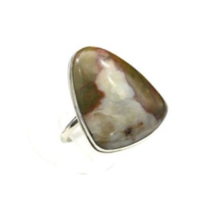 Кольцо с яшмой Пикассо 25*29мм