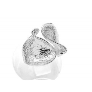 Кольцо Волна серебристое (иск.)